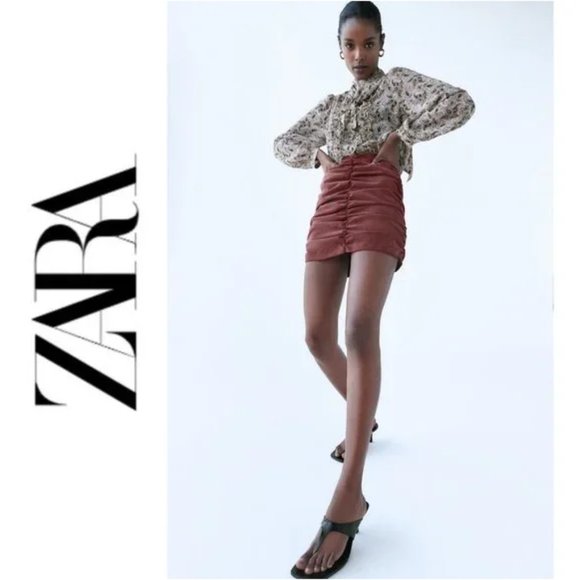 Zara Corduroy Draped Ruched Mini Skirt in Wine Mauve Size Large - Picture 1 of 10